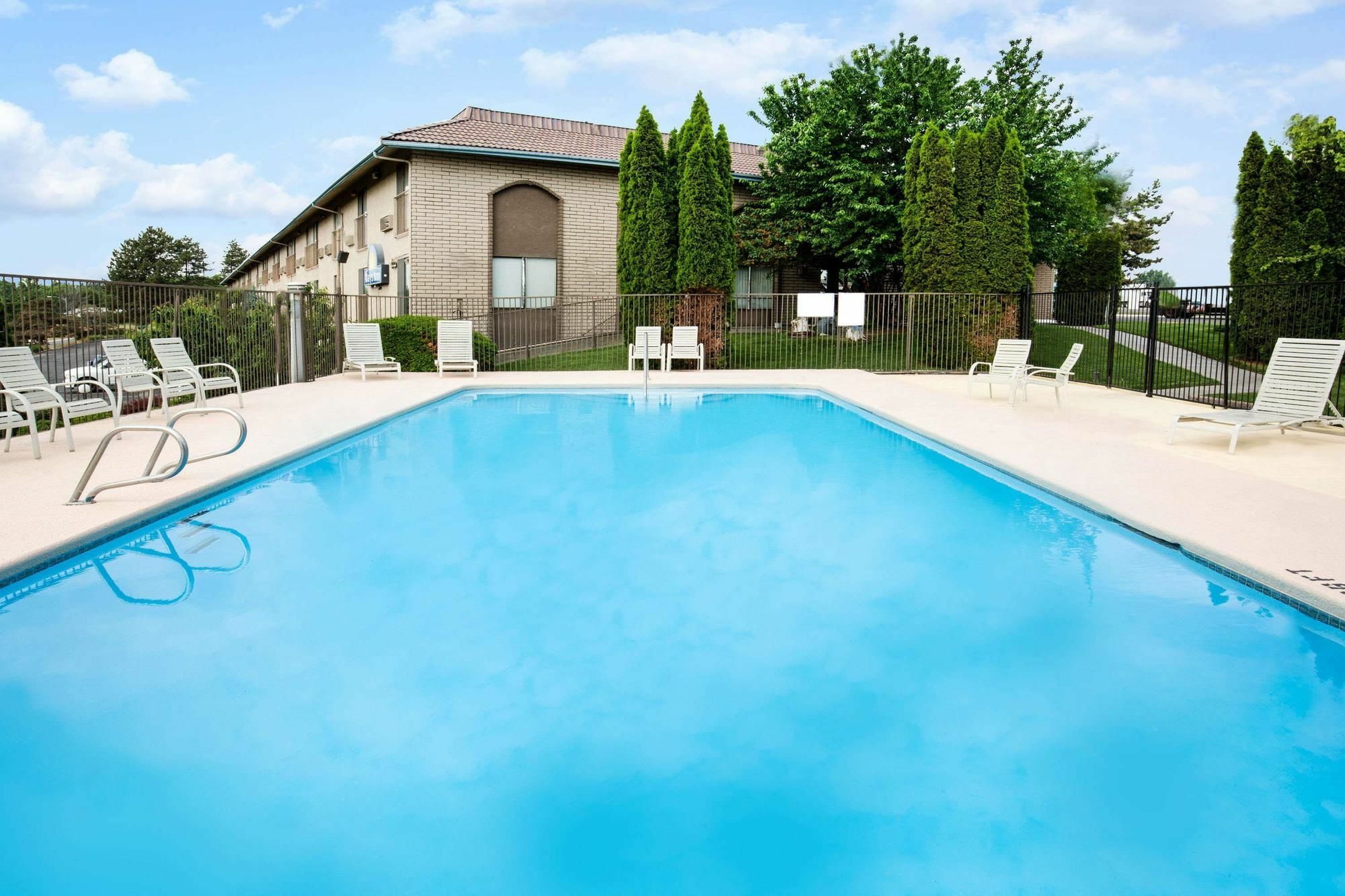 Motel 6-Kennewick, Wa - Tri-Cities エクステリア 写真